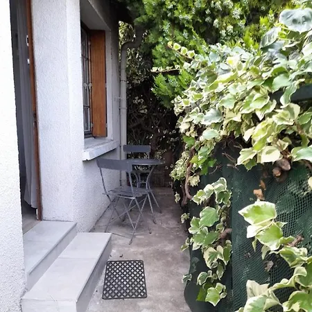 Maison Quai De La Fontaine Parking בית נופש נים