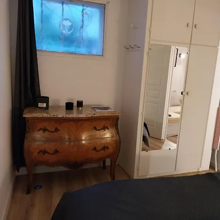 Maison Quai De La Fontaine Parking Σπίτι διακοπών *